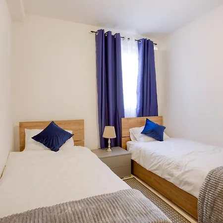 Brand New With Wifi & Comfy Bed By 360 Estates * Gzira